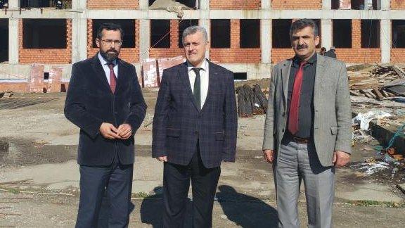 İlçemiz Kaynaşlı Anadolu İmam Hatip Lisesi inşaatı hızla ilerliyor.